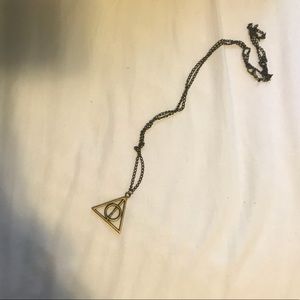 harry potter deathly hollows necklace